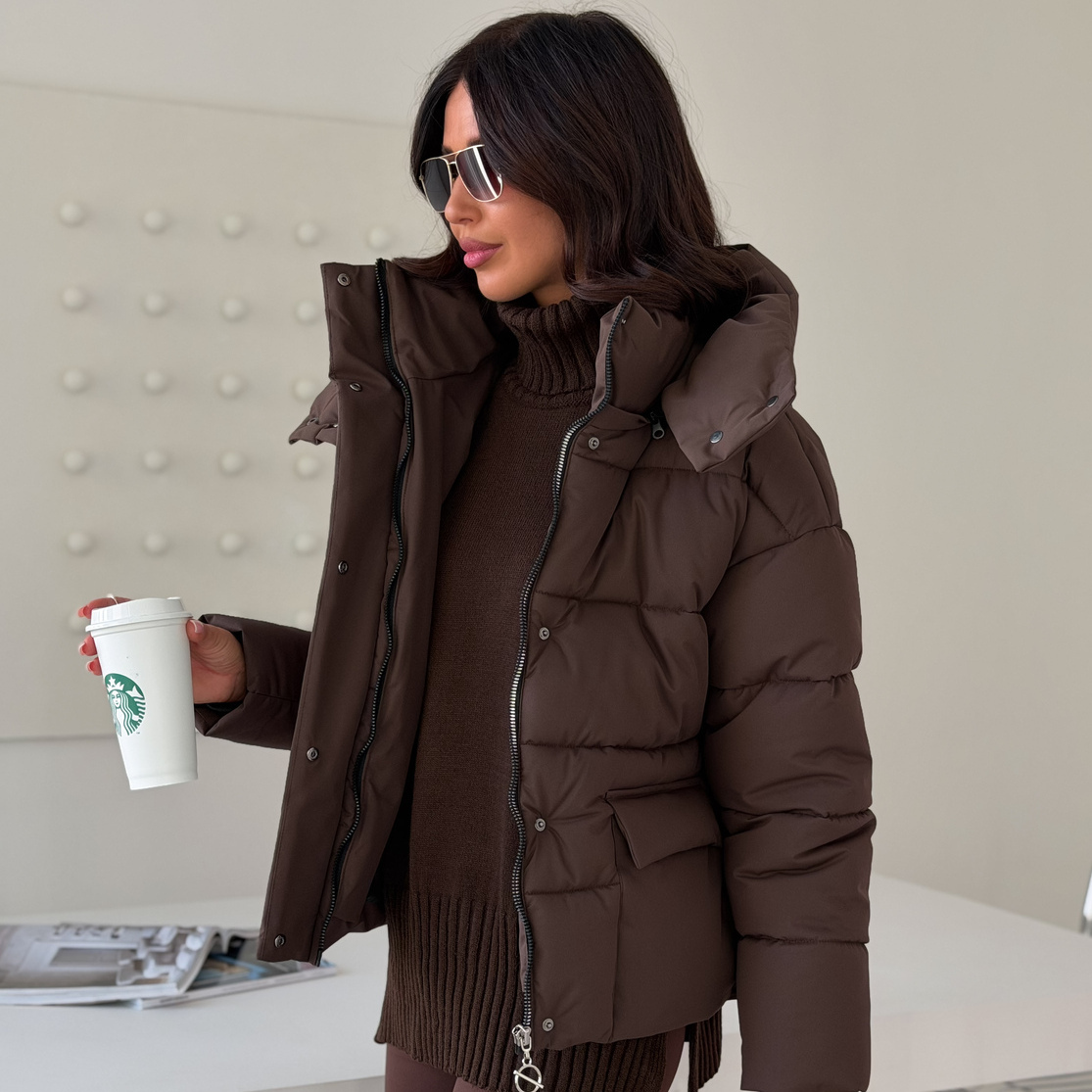 Куртка зимняя короткая дутая пуховик зефирка оверсайз шоколад (коричневая)