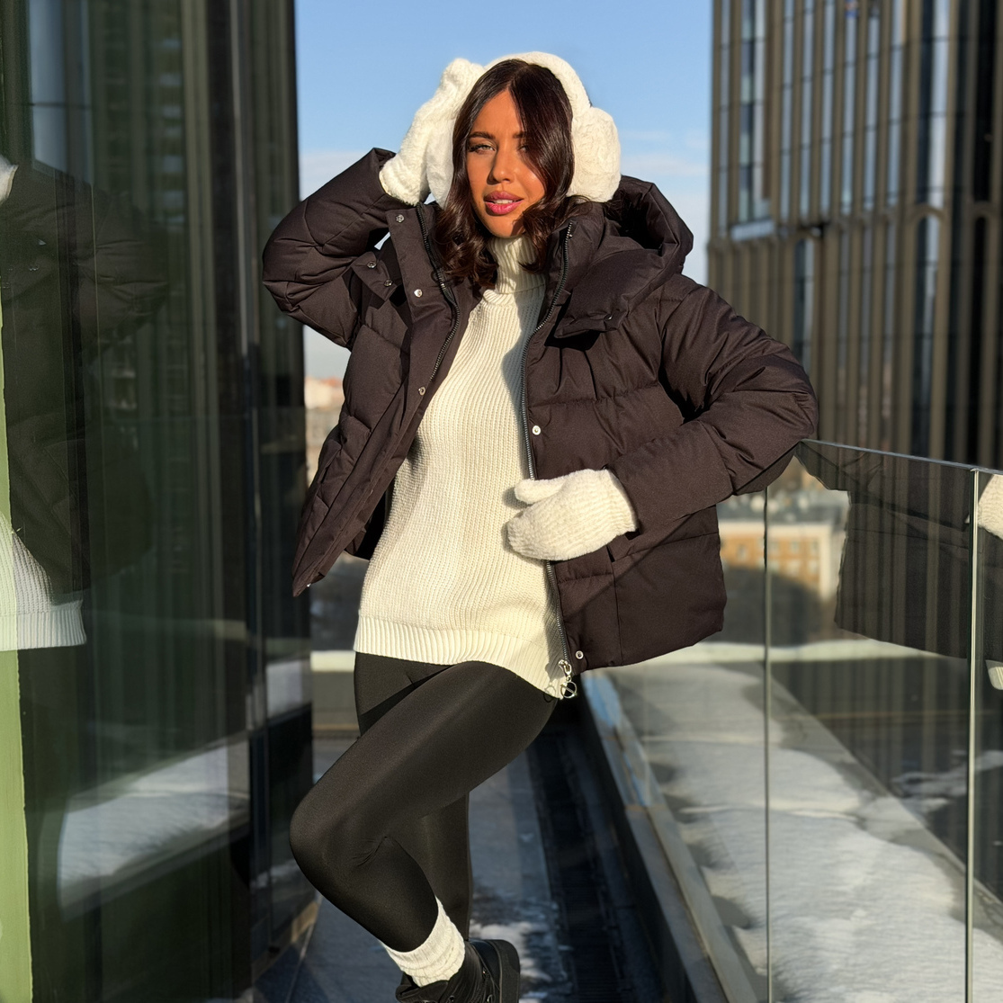 Куртка женская зимняя короткая дутая пуховик зефирка оверсайз черная Куртка женская зимняя короткая дутая пуховик зефирка оверсайз черная