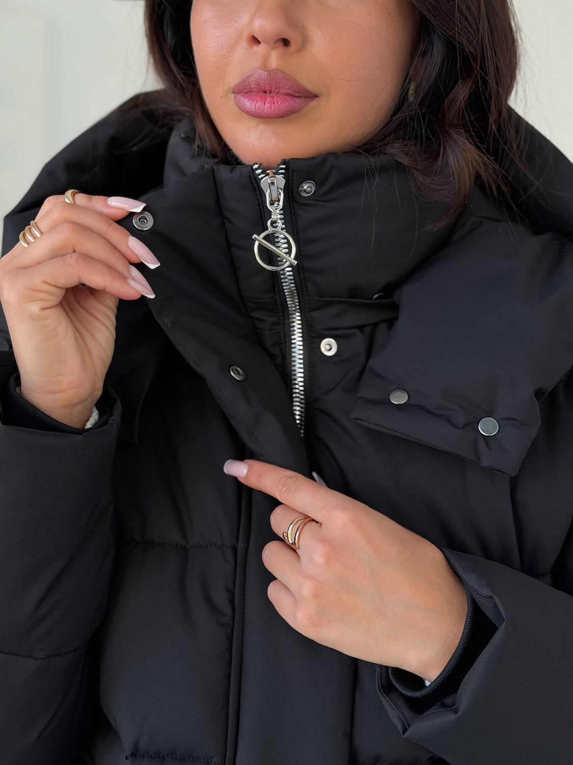 Куртка женская зимняя короткая дутая пуховик зефирка оверсайз черная Куртка женская зимняя короткая дутая пуховик зефирка оверсайз черная